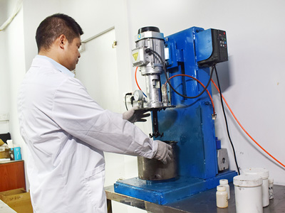 聚力研發生產中 聚力研發生產中